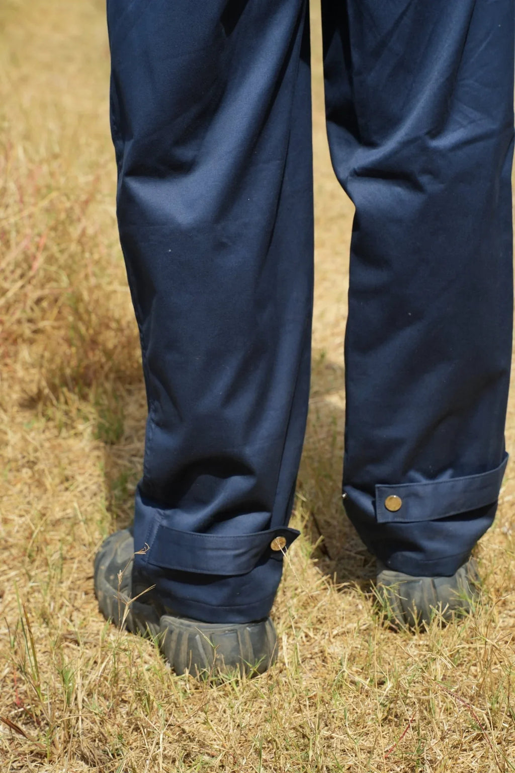 YB ESSENTIAL PANTS - YB